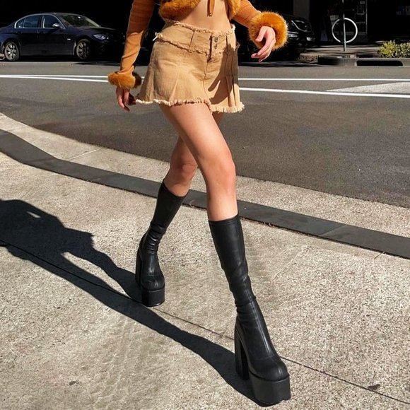 Black Faux Leather Chunky Platform Square Toe Knee High Boots - Picture 3 of 5